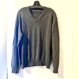 Men's Grey Cashmere Orme in Portofino V-Neck Sweater Sz. L *EUC* MSRP: $298+tax